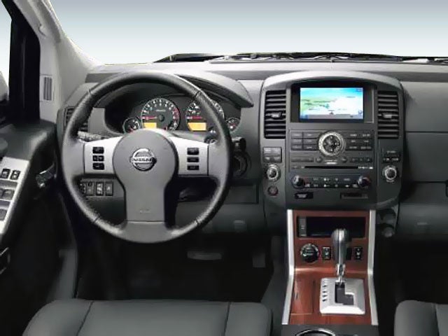 2008 Nissan Pathfinder LE