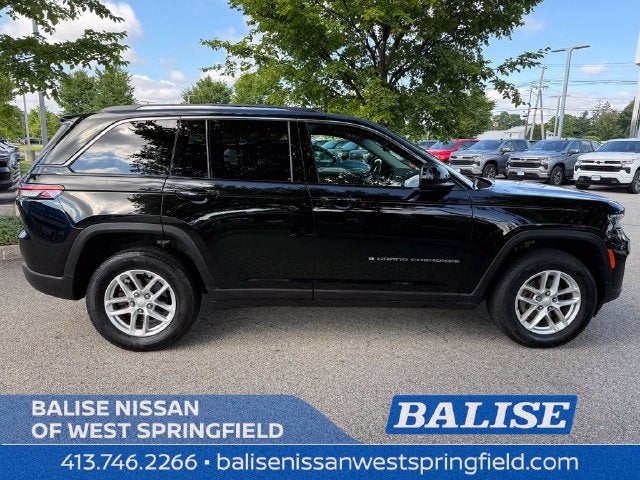2023 Jeep Grand Cherokee Laredo X