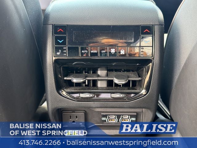 2023 Jeep Grand Cherokee Summit
