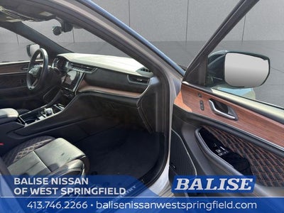 2023 Jeep Grand Cherokee Summit
