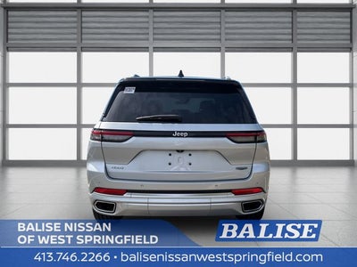 2023 Jeep Grand Cherokee Summit