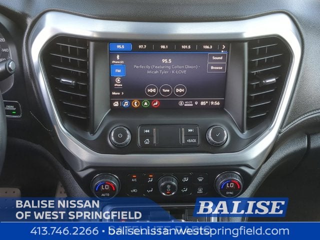 2023 GMC Acadia SLT