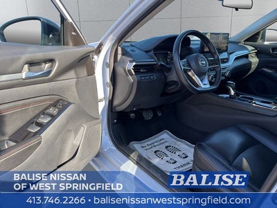 2023 Nissan Altima 2.5 SR