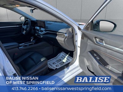 2023 Nissan Altima 2.5 SR