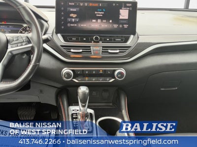 2023 Nissan Altima 2.5 SR Premium