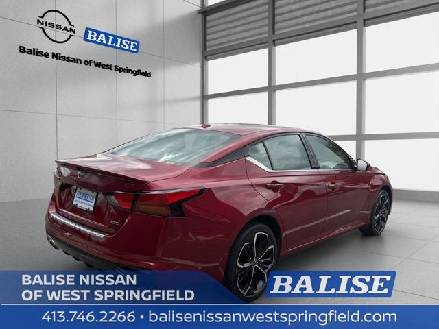 2023 Nissan Altima 2.5 SR Premium
