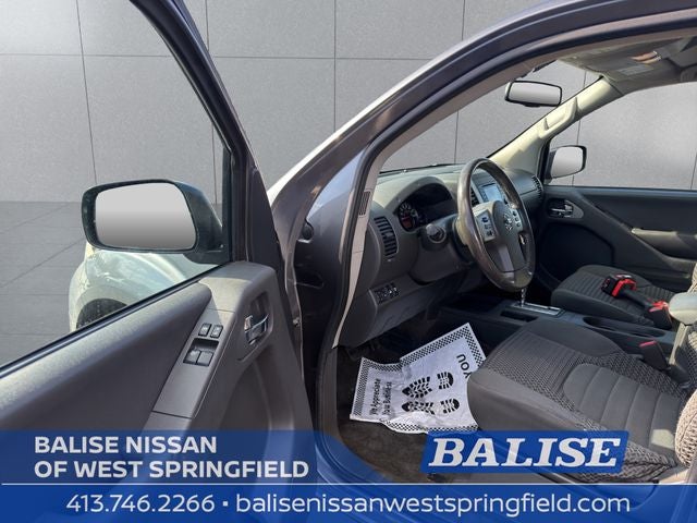 2017 Nissan Frontier SV