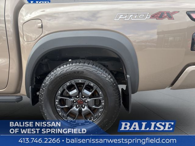 2023 Nissan Frontier PRO-4X Premium & Tech Package