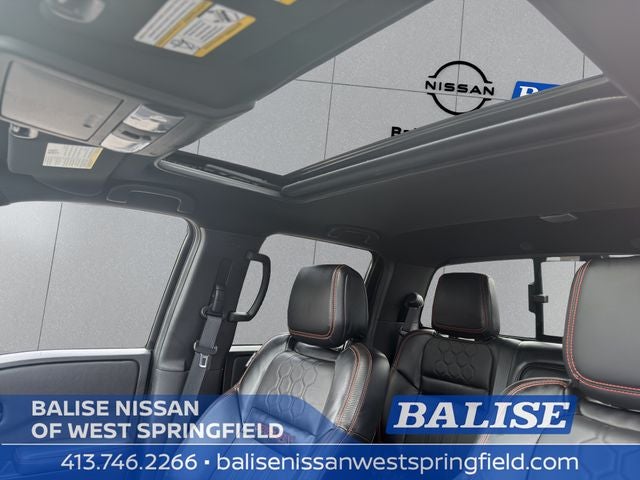 2023 Nissan Frontier PRO-4X Premium & Tech Package