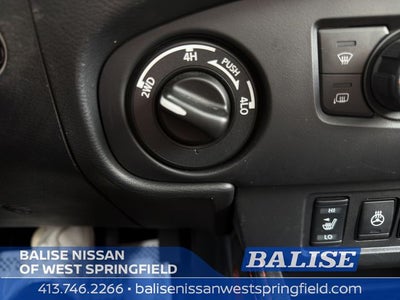 2023 Nissan Frontier PRO-4X Premium & Tech Package