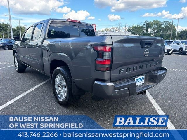 2023 Nissan Frontier SV