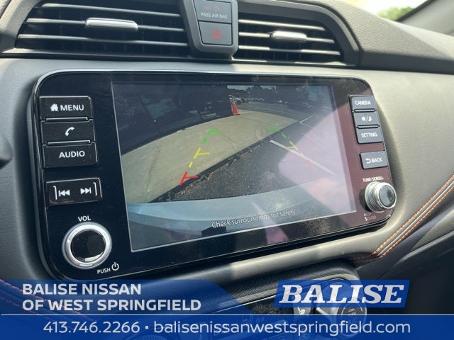 2025 Nissan Versa SR