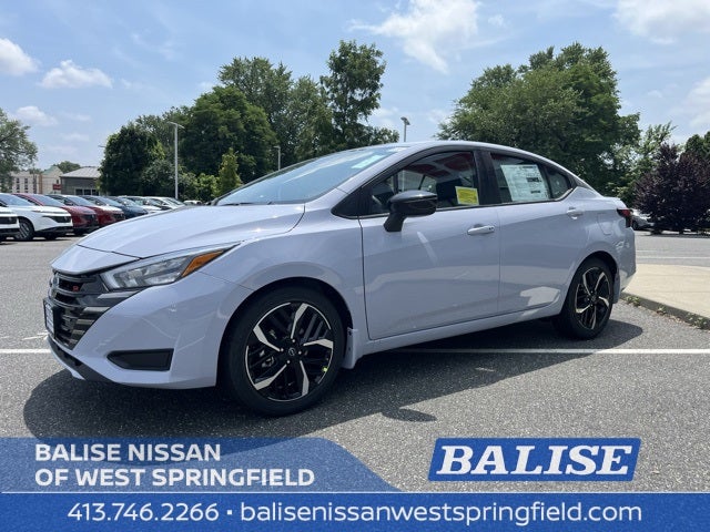 2025 Nissan Versa SR