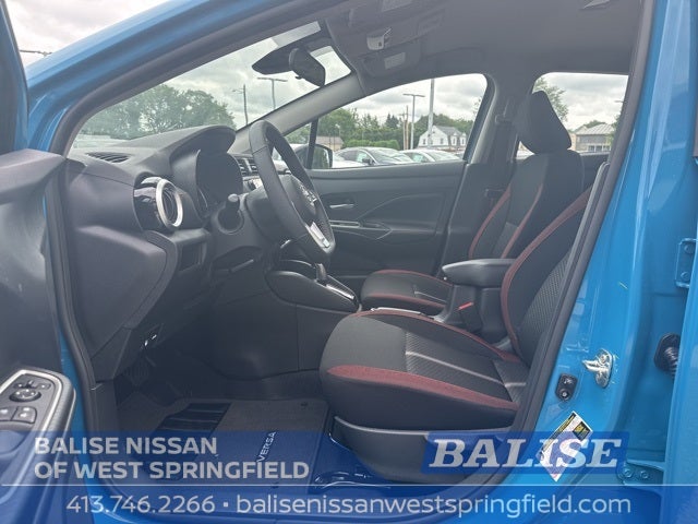 2025 Nissan Versa SR