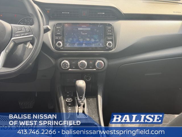 2023 Nissan Kicks SV