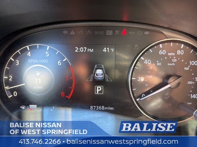 2021 Nissan Kicks SR