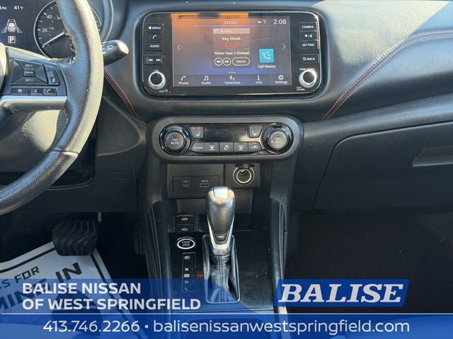 2021 Nissan Kicks SR