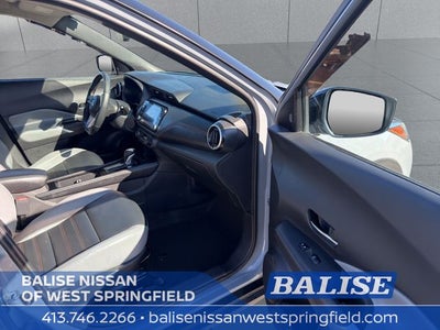 2021 Nissan Kicks SR