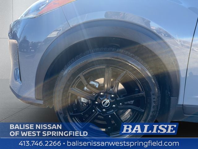 2021 Nissan Kicks SR