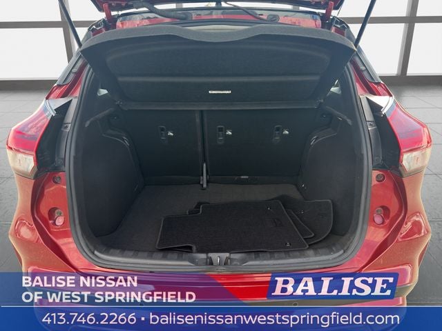 2023 Nissan Kicks SR Premium