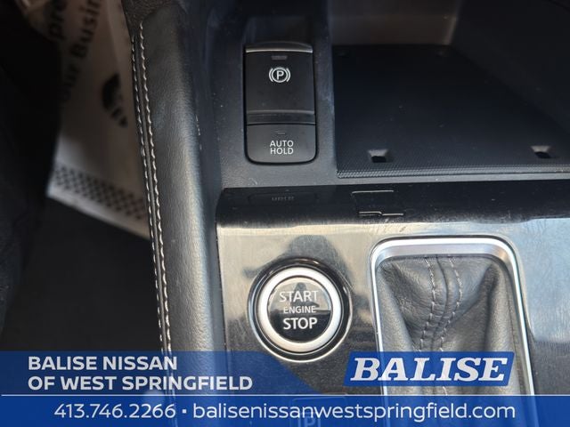 2023 Nissan Kicks SR Premium