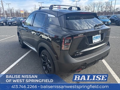 2026 Nissan Kicks SR