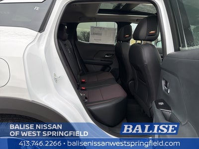 2026 Nissan Kicks SR