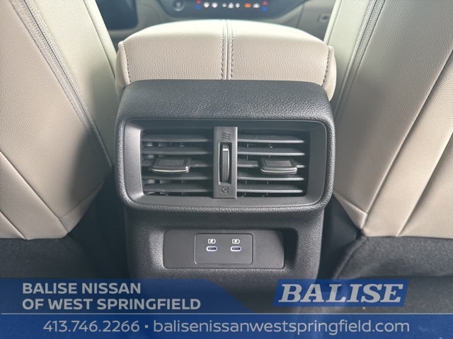 2025 Nissan Murano SV