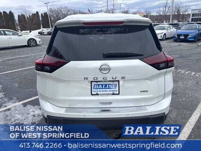 2026 Nissan Rogue SV