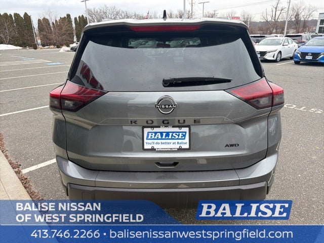 2026 Nissan Rogue Dark Armor