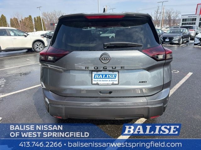 2026 Nissan Rogue Dark Armor