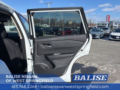 2026 Nissan Rogue SV