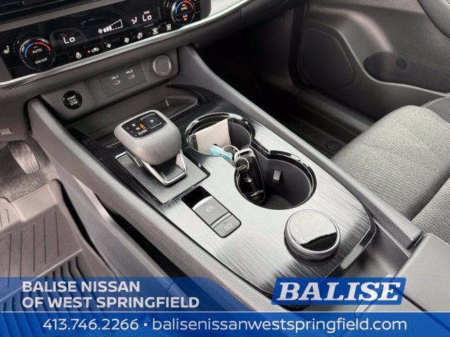 2027 Nissan Rogue SV