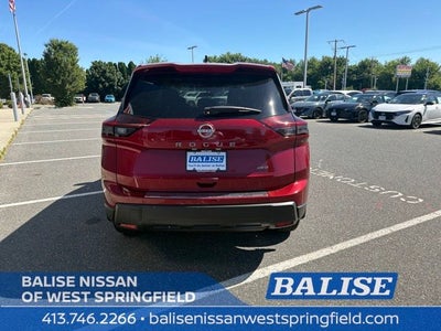 2026 Nissan Rogue SV