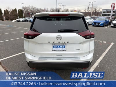 2026 Nissan Rogue SV