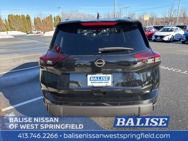 2026 Nissan Rogue Dark Armor