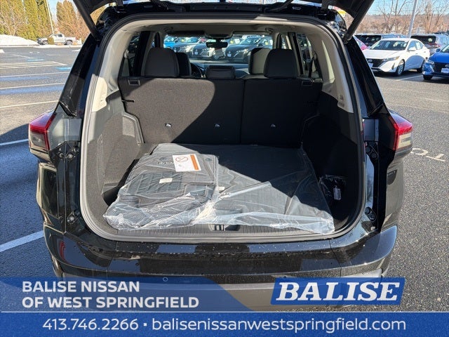 2026 Nissan Rogue Dark Armor