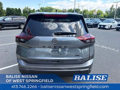 2026 Nissan Rogue Dark Armor