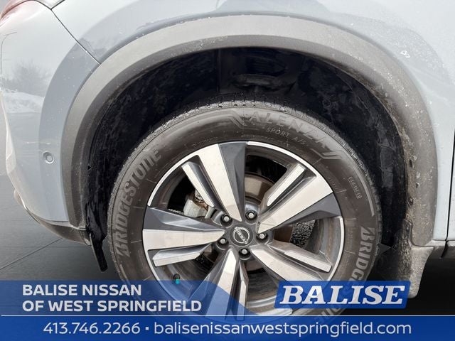 2022 Nissan Rogue SL