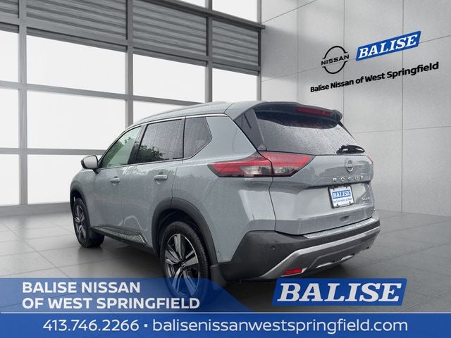 2022 Nissan Rogue SL Premium