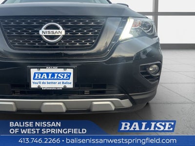 2019 Nissan Pathfinder SL