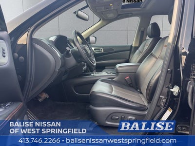 2019 Nissan Pathfinder SL