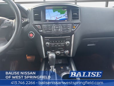 2019 Nissan Pathfinder SL