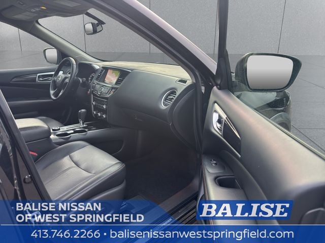 2019 Nissan Pathfinder SL