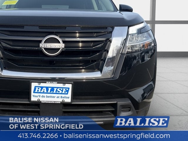 2022 Nissan Pathfinder S