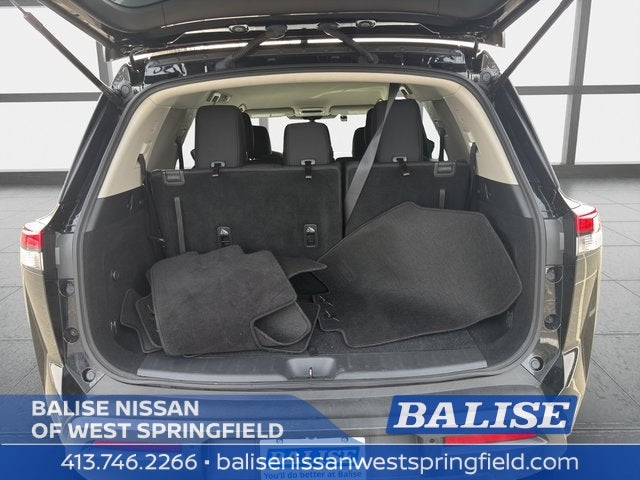 2022 Nissan Pathfinder S