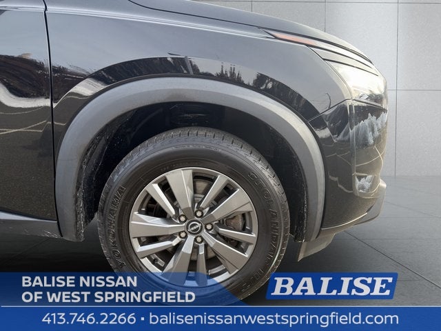 2022 Nissan Pathfinder S