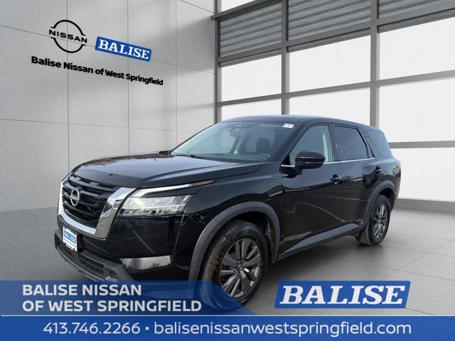2022 Nissan Pathfinder S