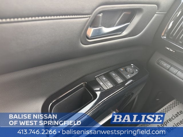 2022 Nissan Pathfinder S