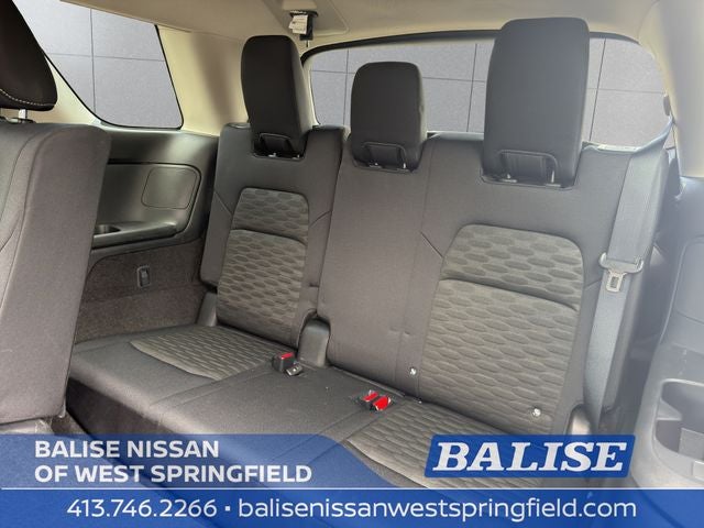 2023 Nissan Pathfinder S